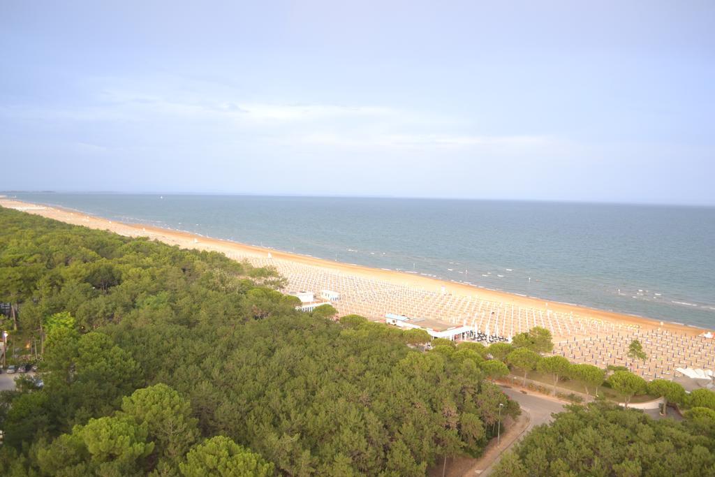 Ariston Apartment Lignano Sabbiadoro Luaran gambar